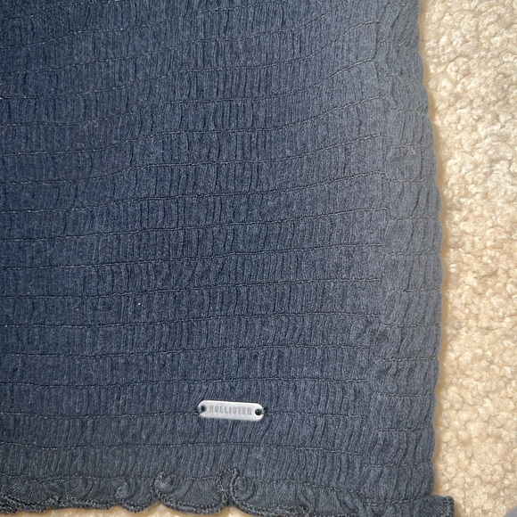 basic minimal ruffled tank from hollister - Picture 3 of 6